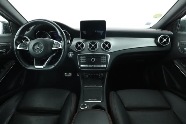Mercedes Benz Gla image 6