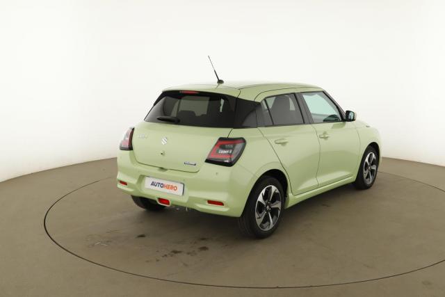 Suzuki Swift image 1