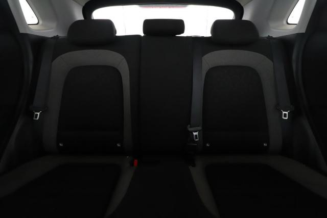 Hyundai Kona image 7