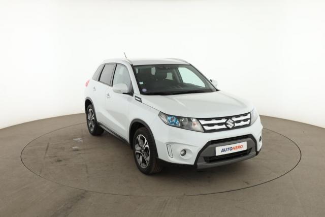 Suzuki Vitara image 8