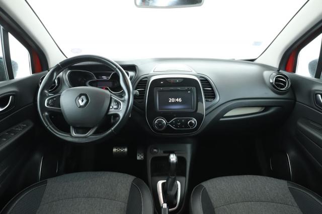 Renault Captur image 9