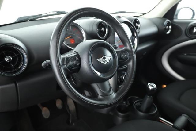 Mini Countryman image 6