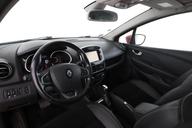 Renault Clio Estate image 9