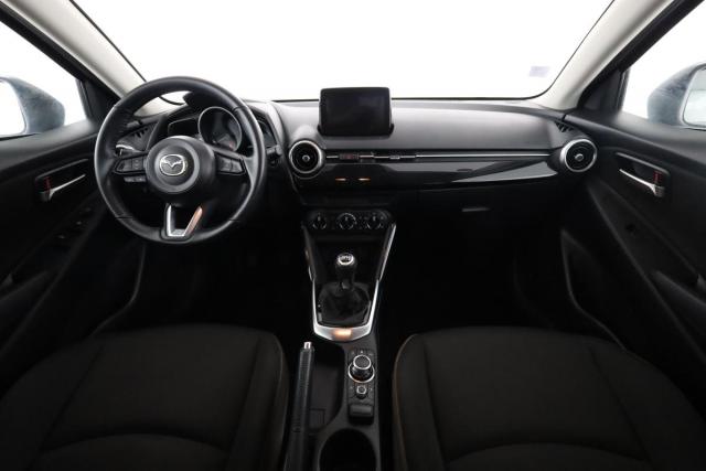 Mazda 2 image 7