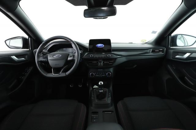 Ford Focus image 2
