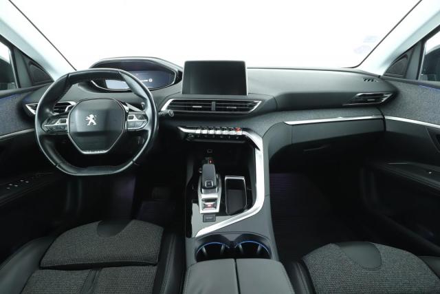 Peugeot 3008 image 6