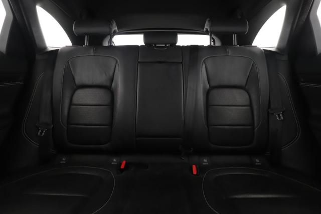 Jaguar F-Pace image 8