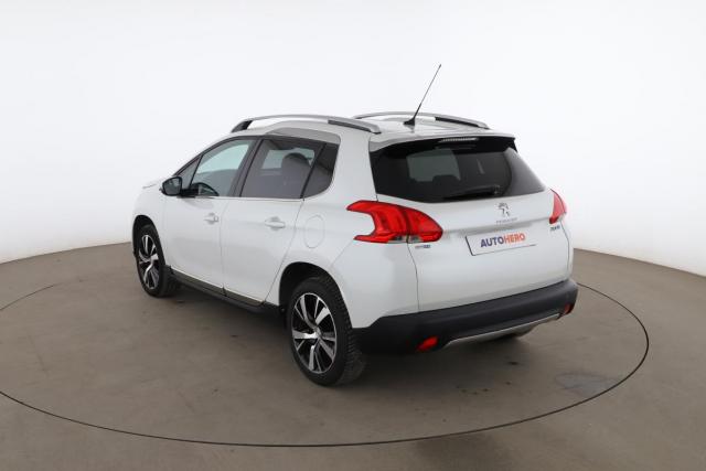 Peugeot 2008 image 7