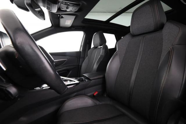 Peugeot 3008 image 1