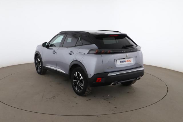 Peugeot 2008 image 2