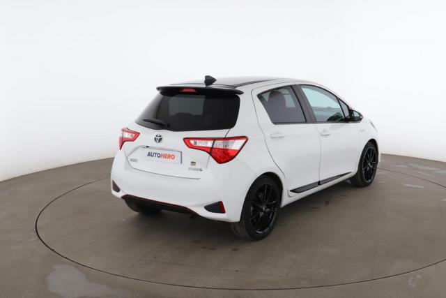 Toyota Yaris image 9