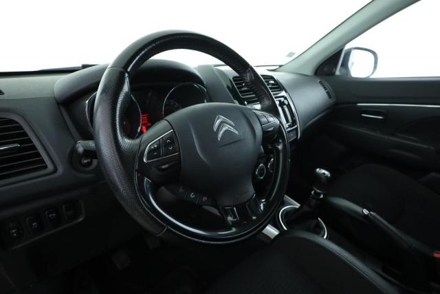 Citroen C4 Aircross image 2