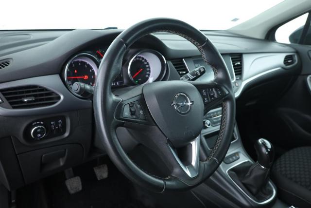 Opel Astra image 7
