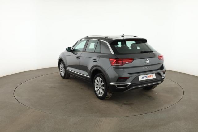 Volkswagen T-Roc image 8