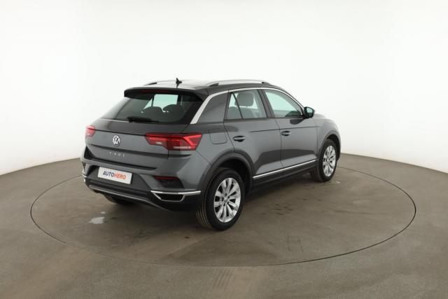 Volkswagen T-Roc image 3