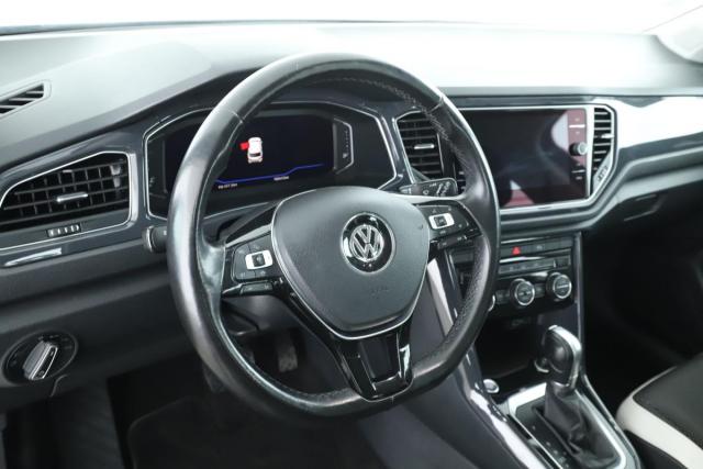 Volkswagen T-Roc image 9