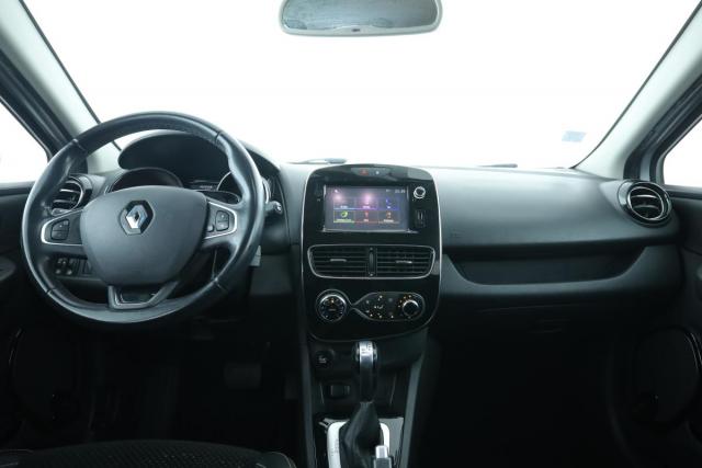 Renault Clio Estate image 3