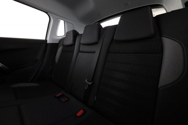 Peugeot 2008 image 7
