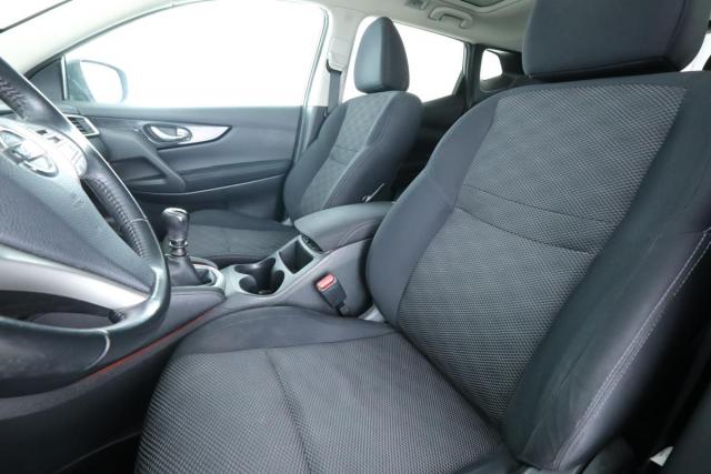 Nissan Qashqai image 2