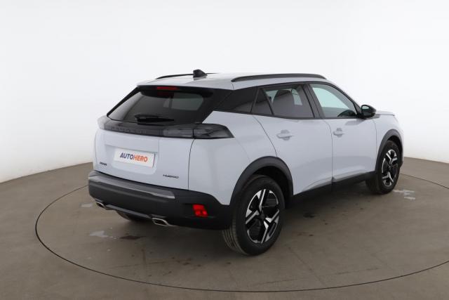 Peugeot 2008 image 9