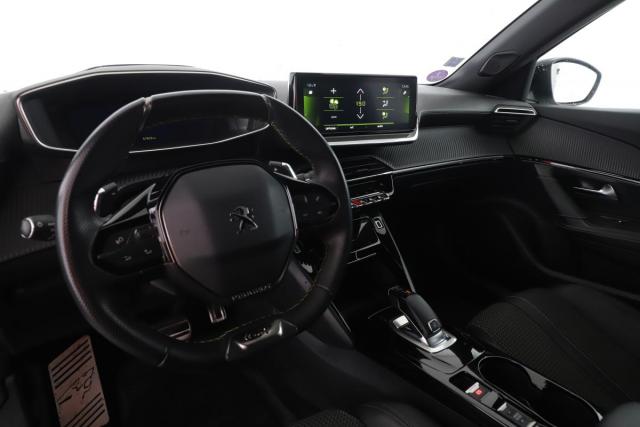 Peugeot 2008 image 1