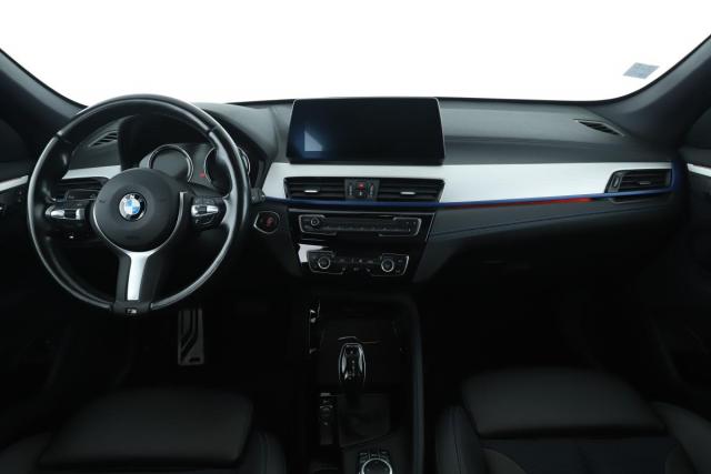Bmw X1 image 2