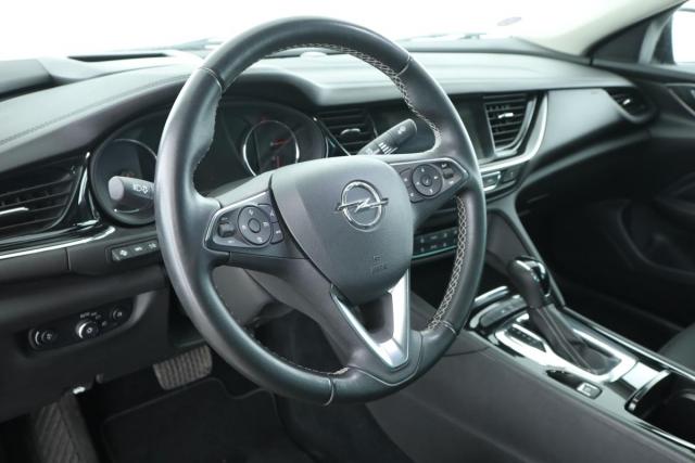 Opel Insignia image 6