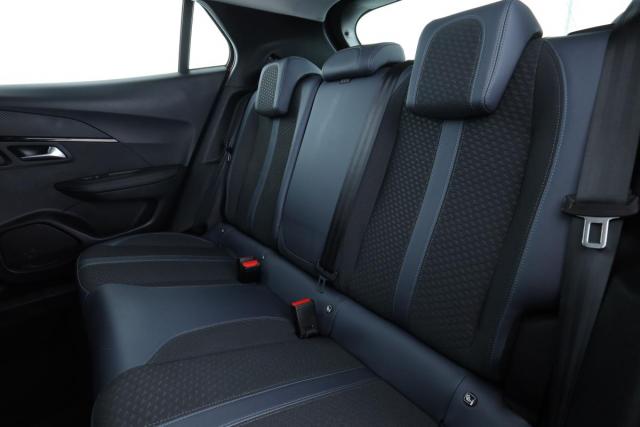 Peugeot 2008 image 5