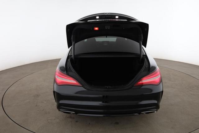 Mercedes Benz Cla image 5