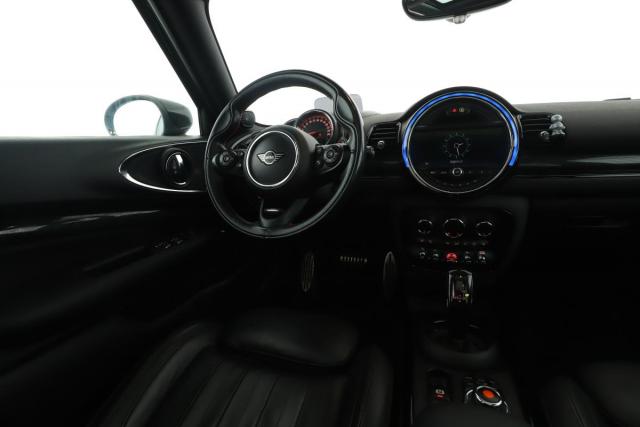 Mini Clubman image 7