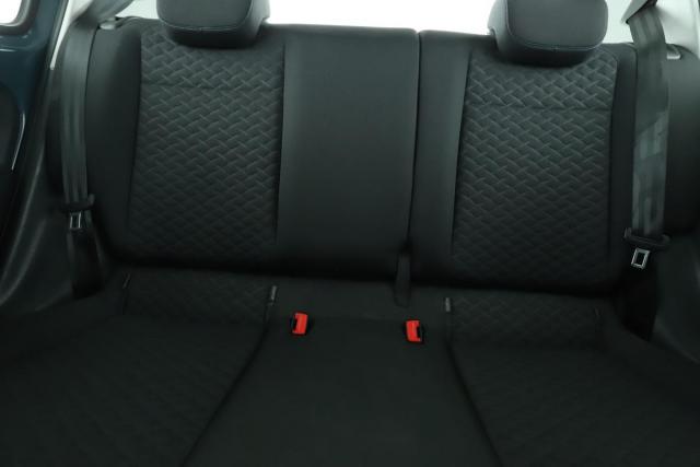 Volkswagen Up! image 3