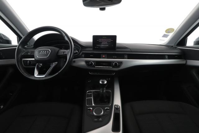 Audi A4 image 9