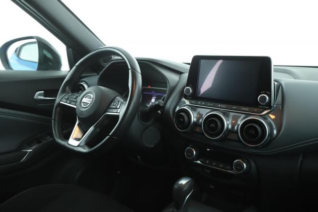 Nissan Juke image 4