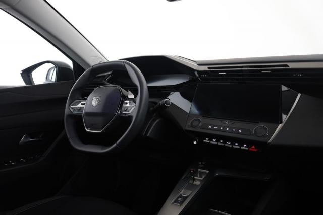 Peugeot 308 image 1