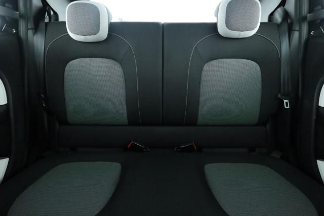 Renault Twingo image 9