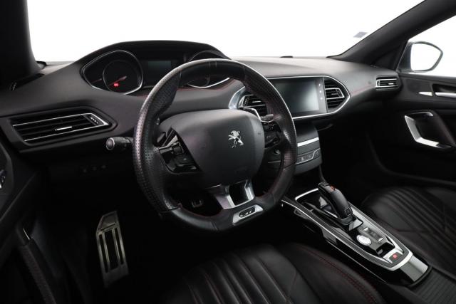 Peugeot 308 image 8