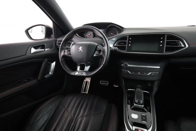 Peugeot 308 image 6