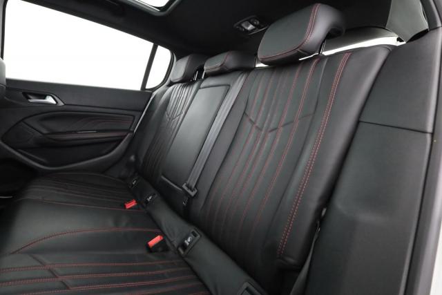 Peugeot 308 image 5