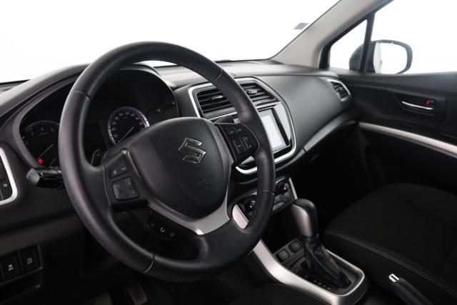 Suzuki Sx4 S-Cross image 9