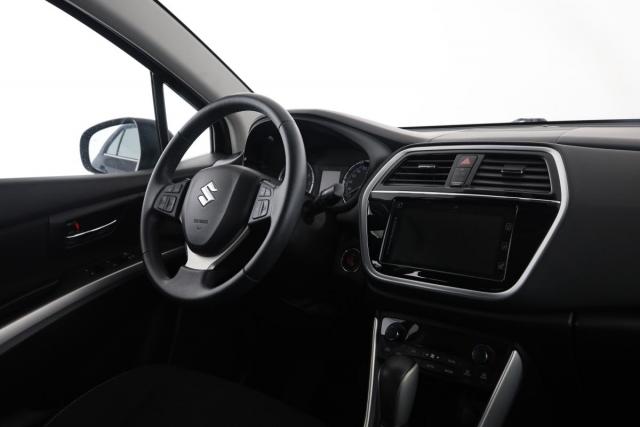 Suzuki Sx4 S-Cross image 5