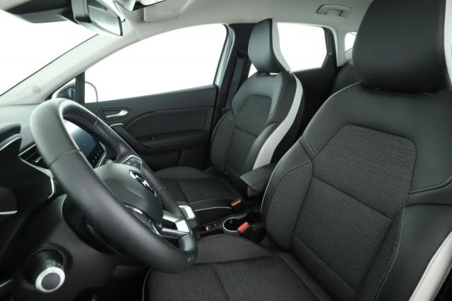 Renault Captur image 8