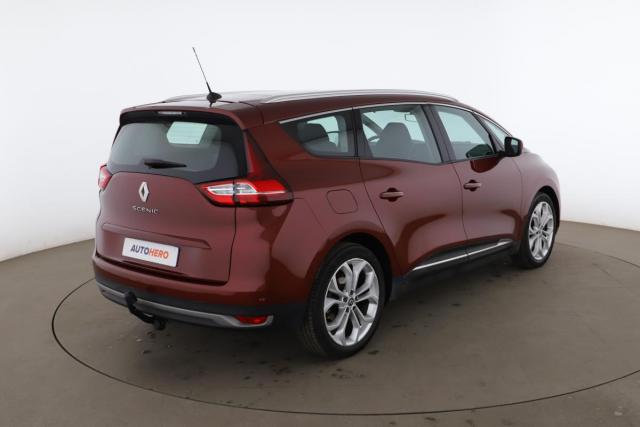 Renault Grand Scénic image 2