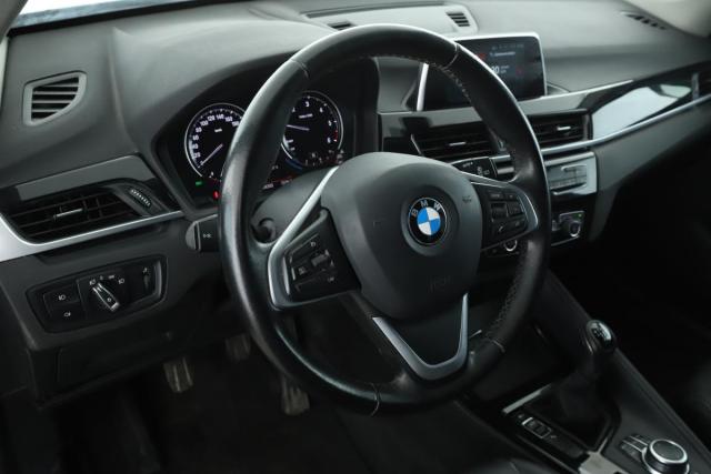 Bmw X1 image 2