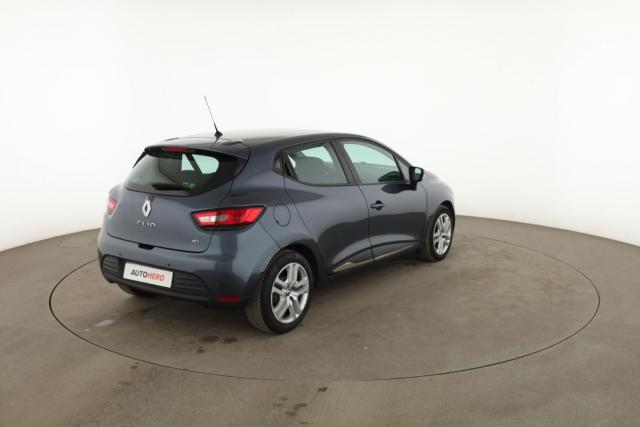 Renault Clio image 8
