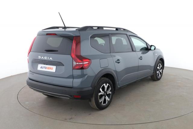 Dacia Jogger image 9