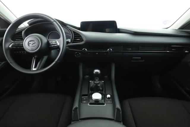 Mazda 3 image 8