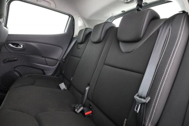 Renault Clio image 9