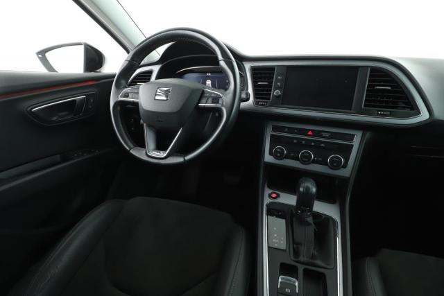 Seat Leon image 2