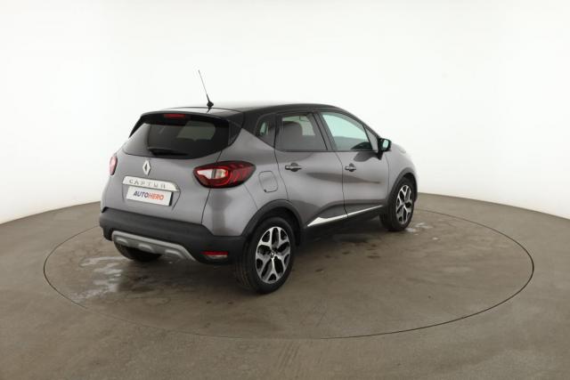 Renault Captur image 9