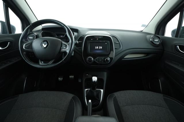 Renault Captur image 8